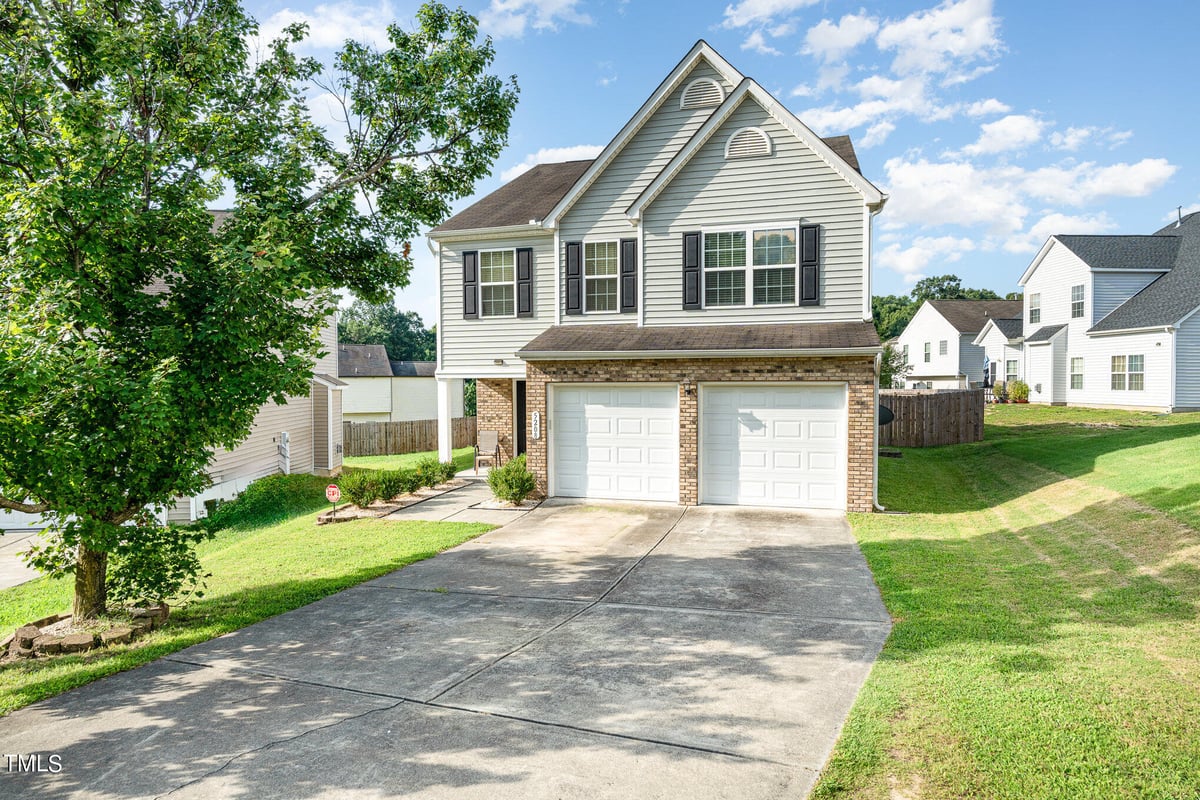 5208 Chasteal Trail, Raleigh NC 27610