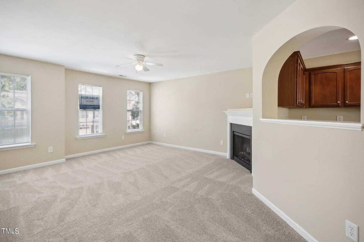 8832 Thornton Town Place, Raleigh NC 27616