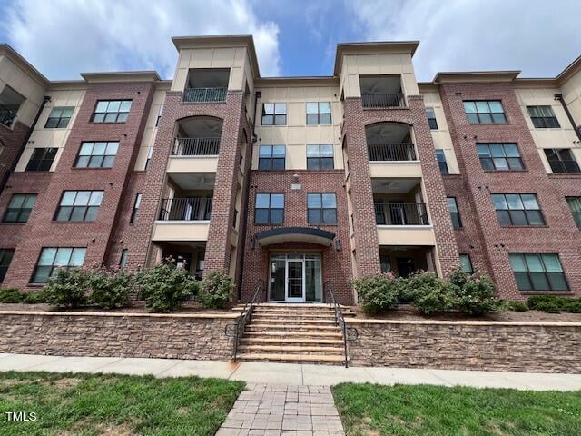 700 Finsbury Street # 304, Durham NC 27703