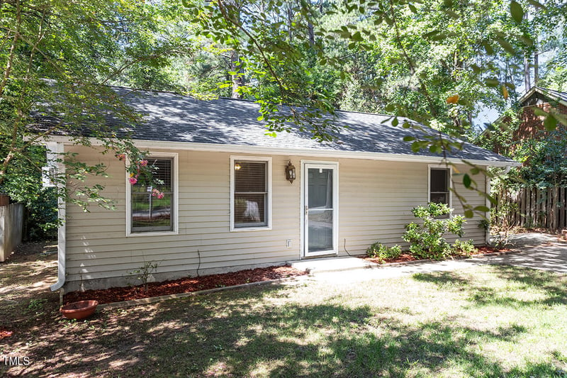 208 Scarlett Dr, Chapel Hill, NC 27517