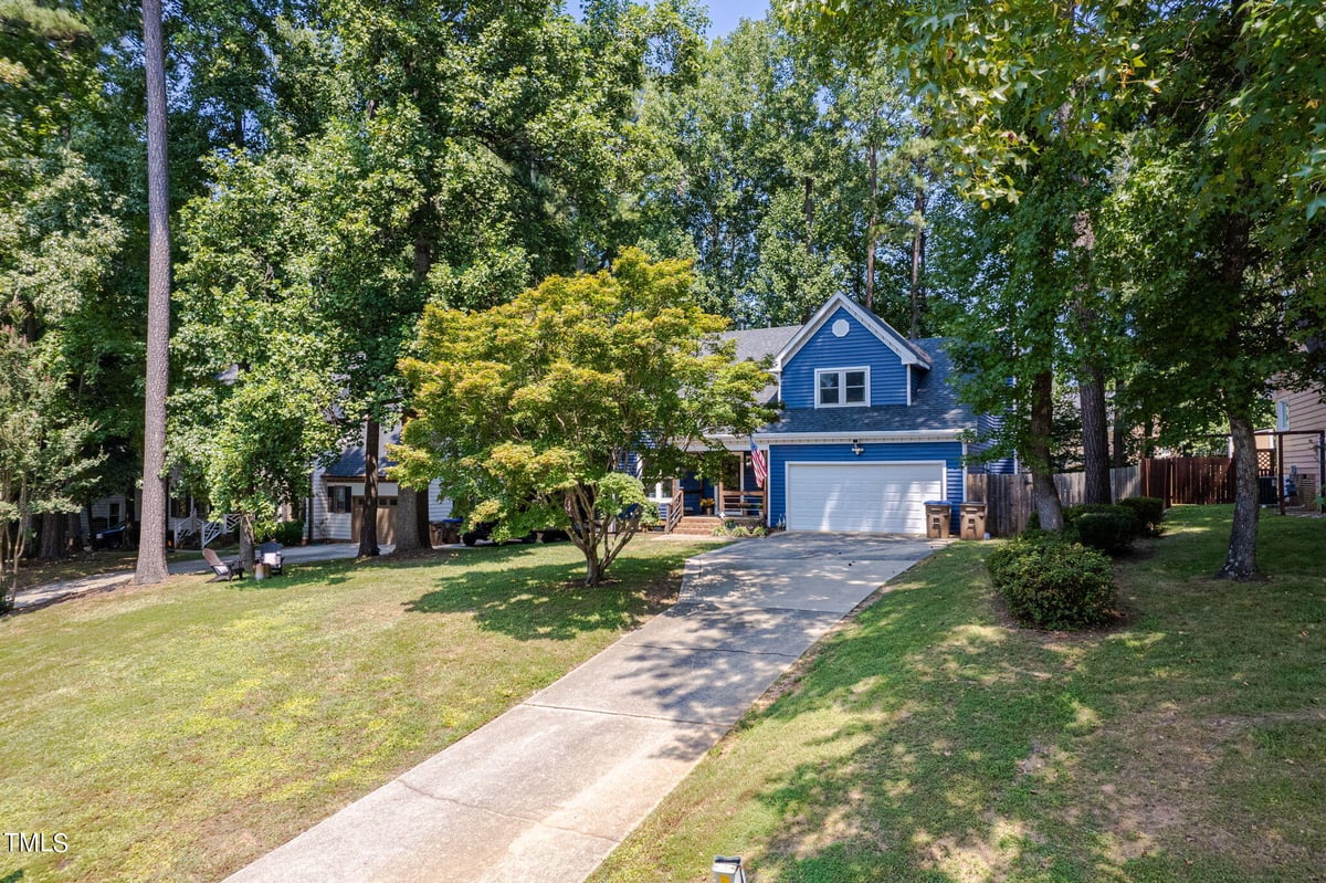 138 W Holding Avenue, Wake Forest NC 27587