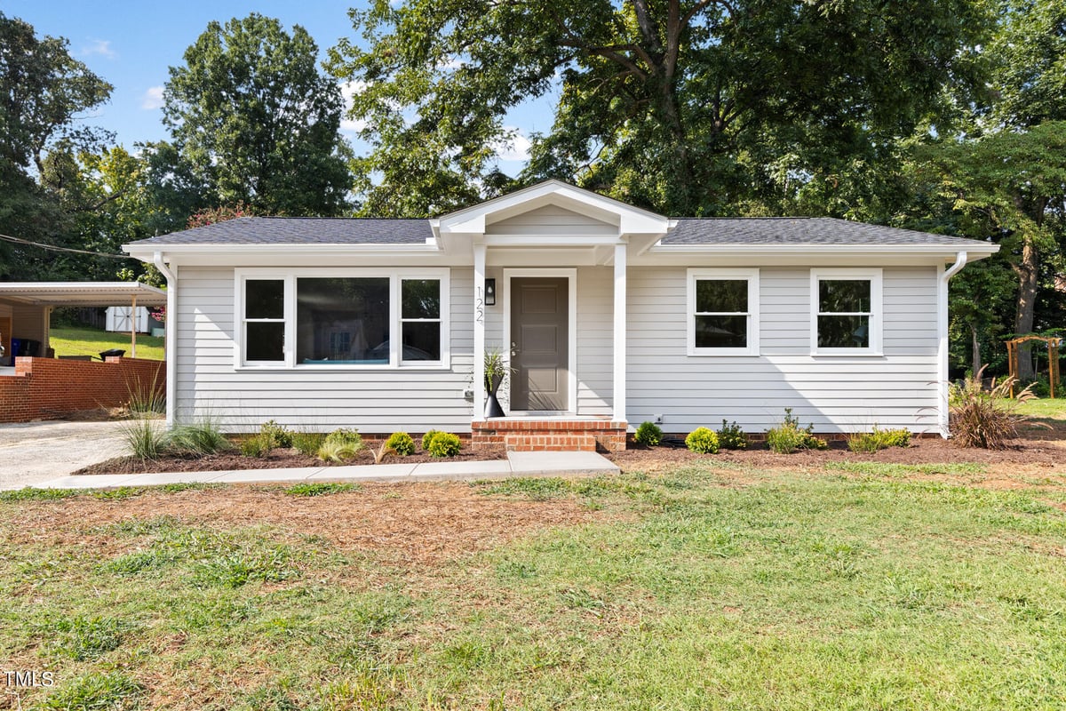 122 W Union Street, Hillsborough NC 27278