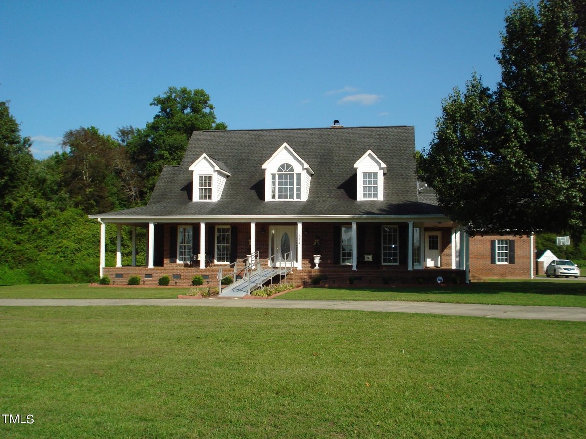 334 Ira B Tart Road, Dunn NC 28334