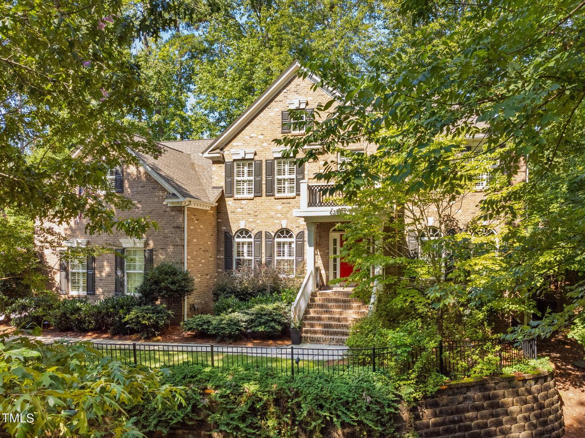 327 Davis Love Drive, Chapel Hill NC 27517