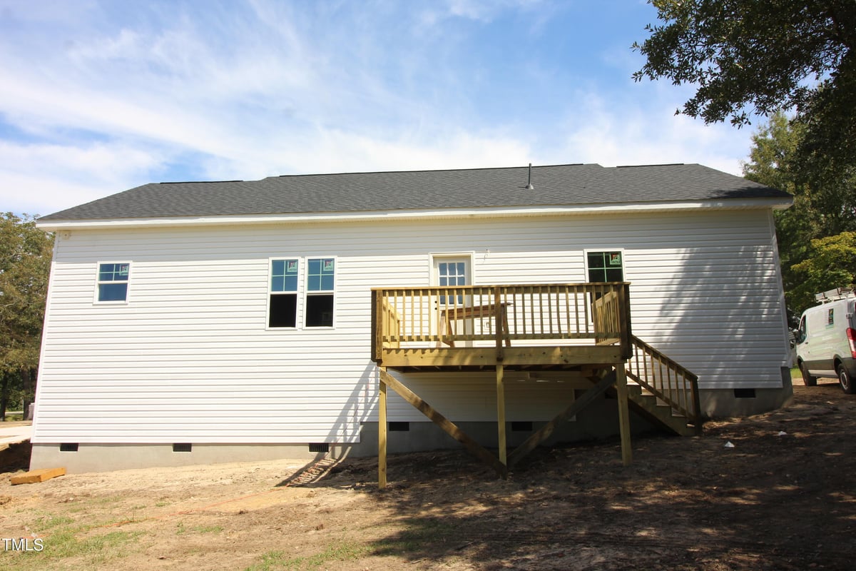 802 S Parrish Street, Lillington NC 27546