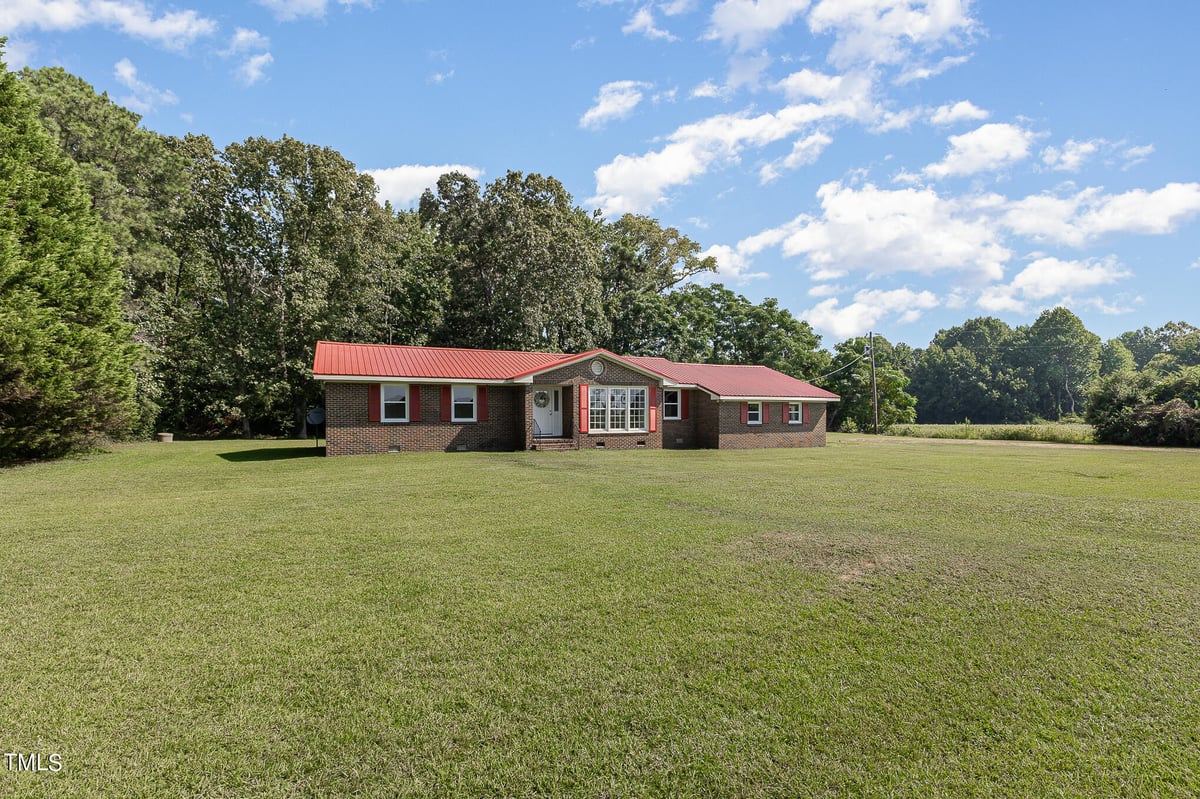 5448 Finch Road, Bailey NC 27807