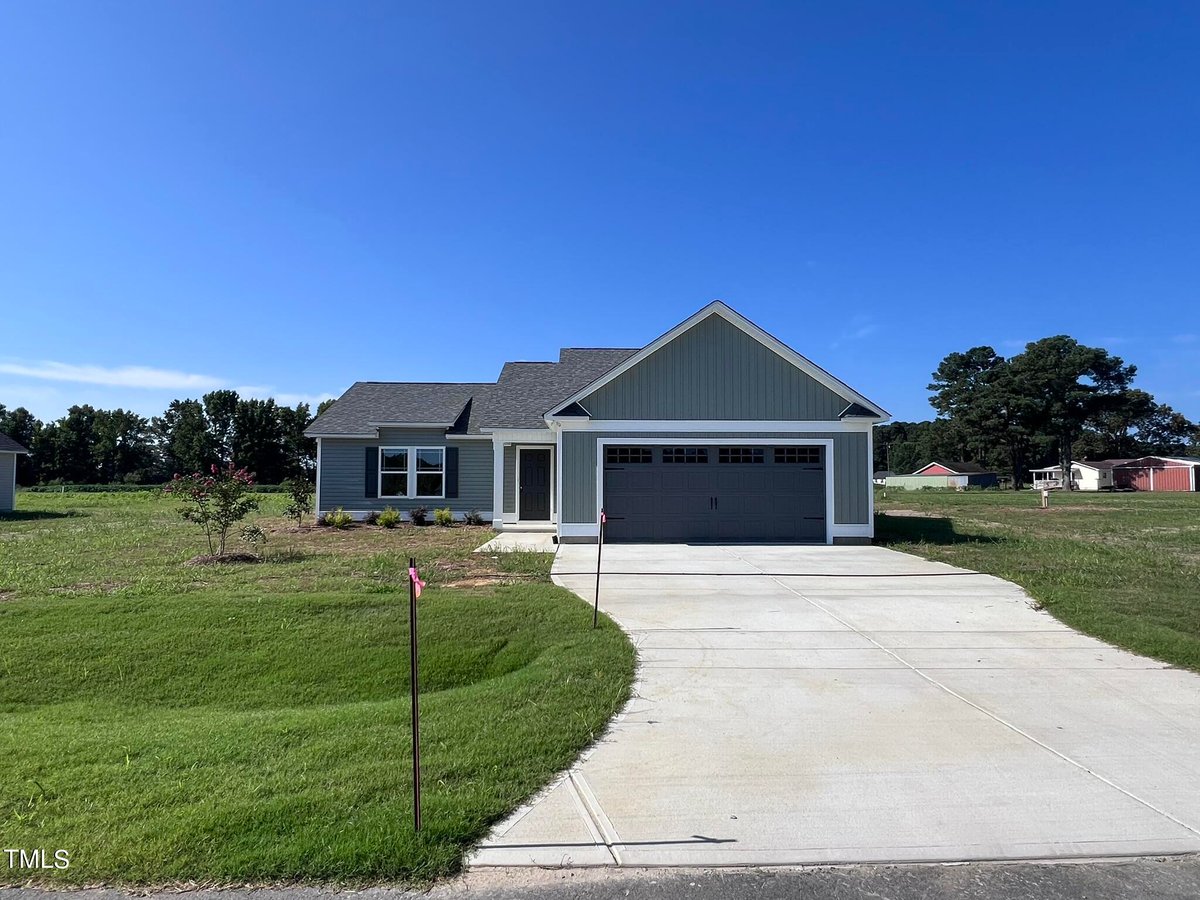 98 Lotus Avenue, Smithfield NC 27577