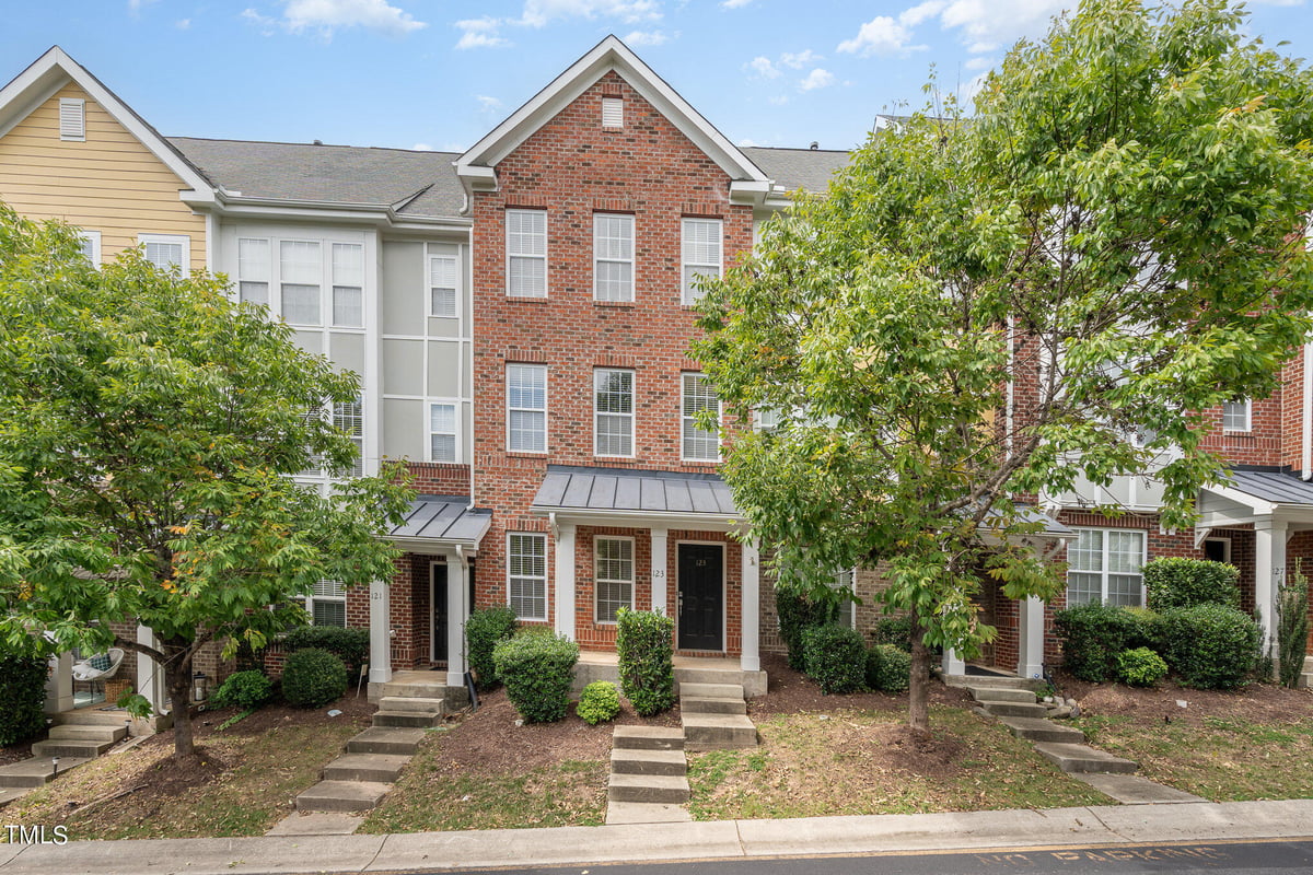 123 Dove Cottage Lane, Cary NC 27519