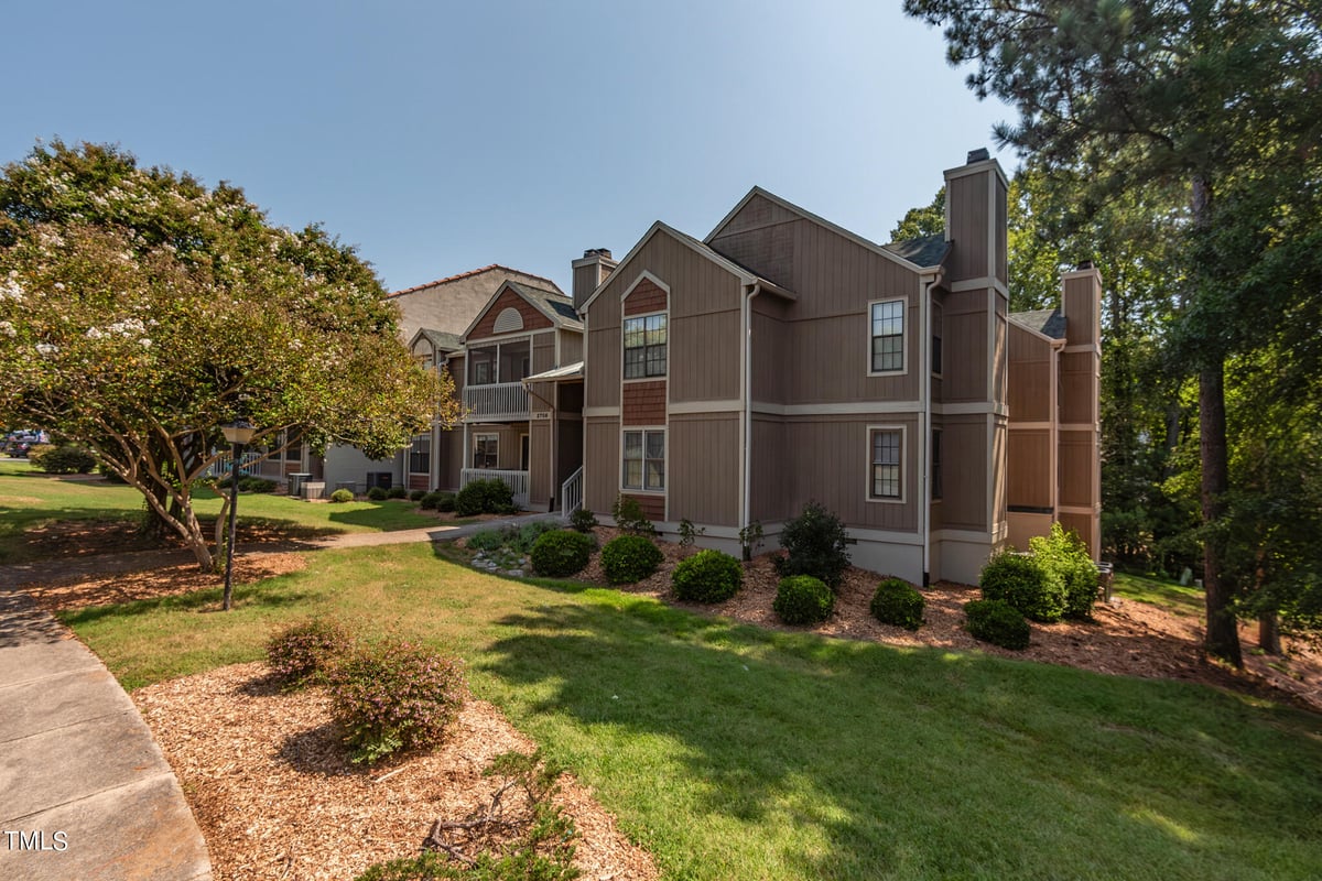 3706 Chimney Ridge Place # 204, Durham NC 27713