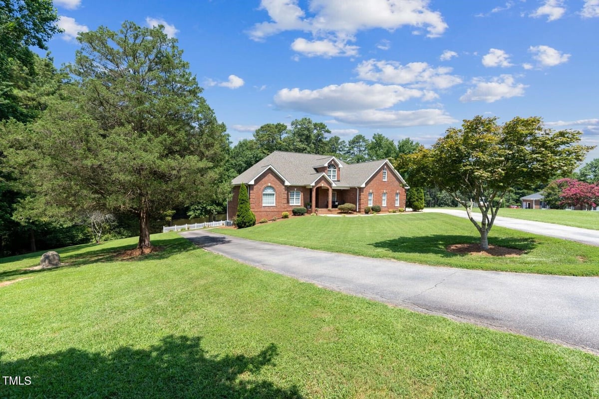 4104 Bashford Bluffs Lane, Raleigh NC 27603