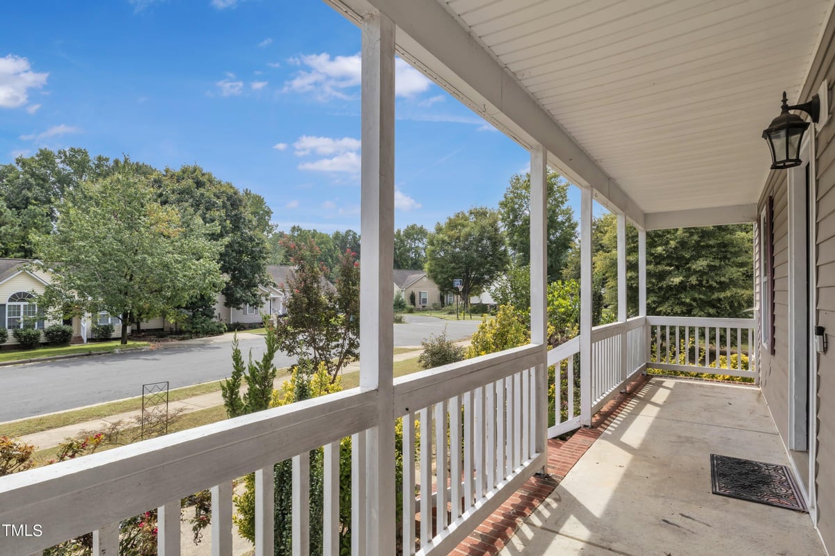 124 Gentle Rio Court, Garner NC 27529