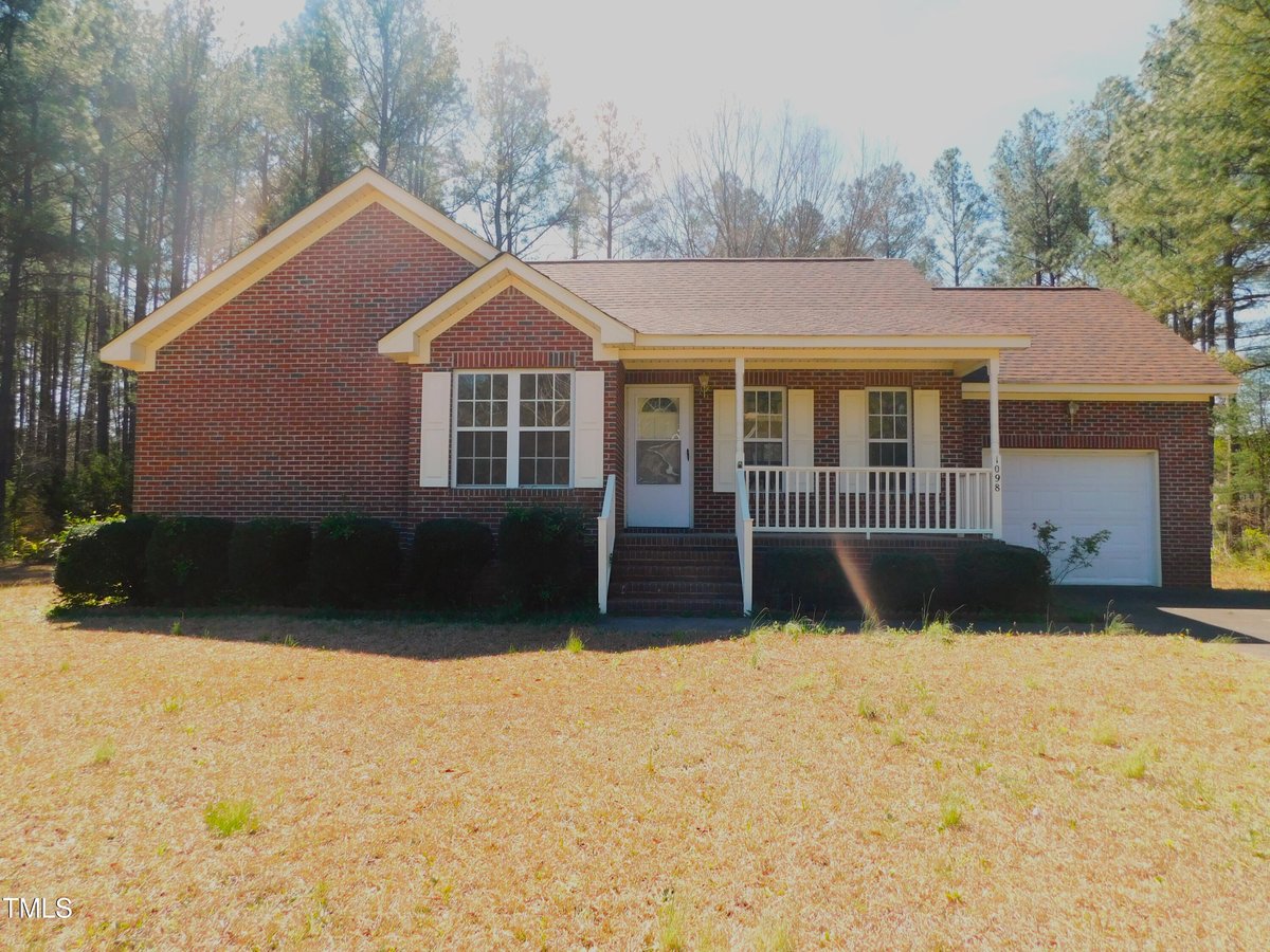 1098 Blackstone Drive, Creedmoor NC 27522