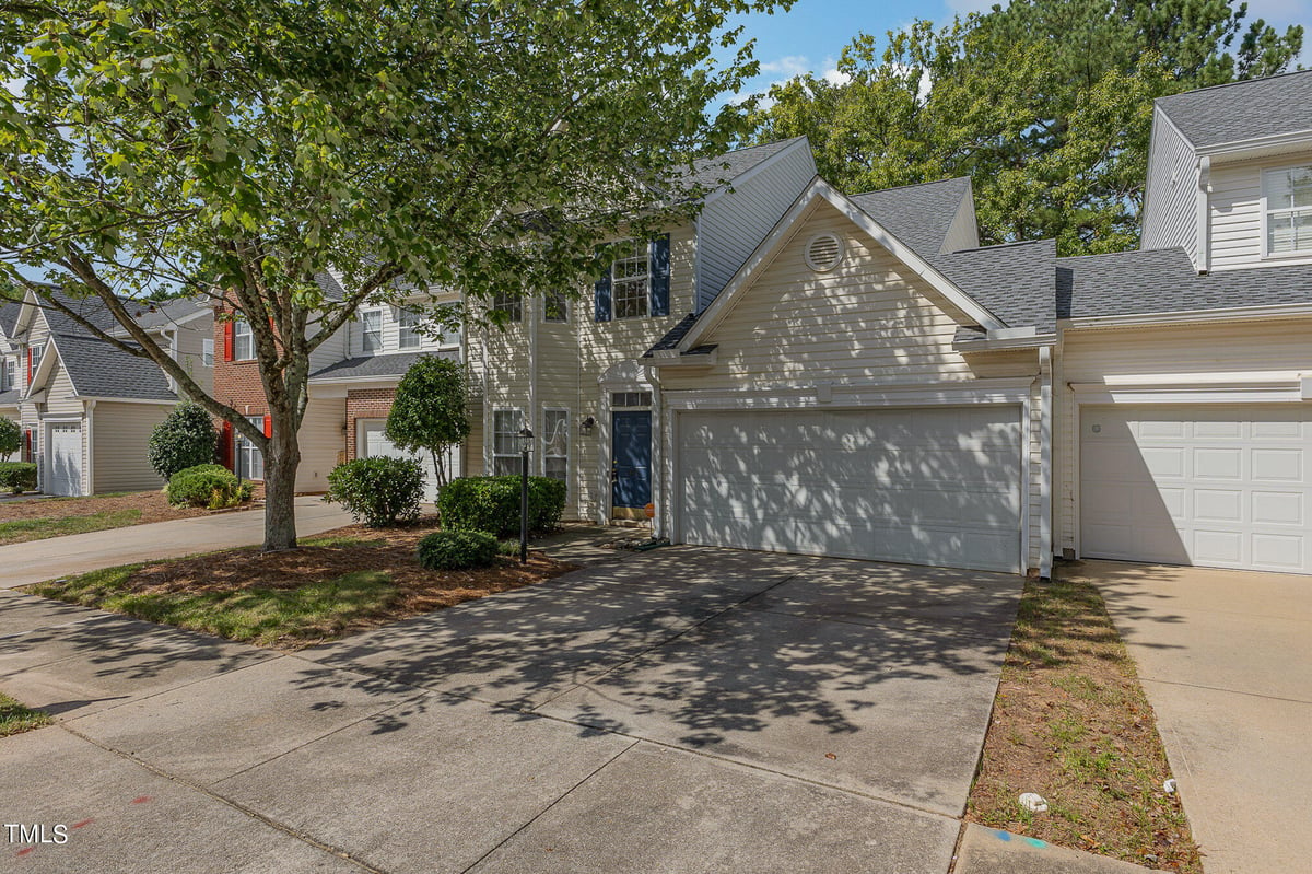 1031 Lake Moraine Place, Raleigh NC 27607