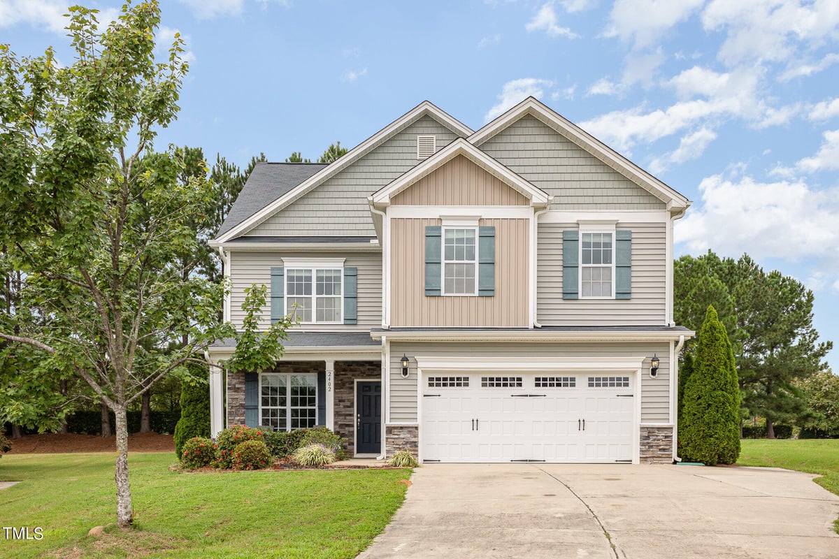 2402 Cattail Pond Drive, Zebulon NC 27597