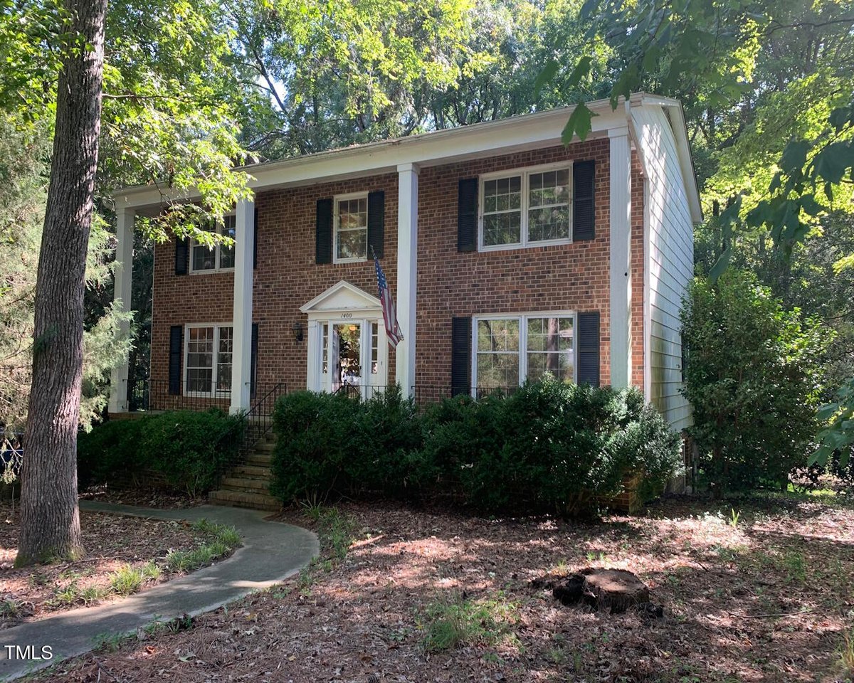 1400 Brigham Road, Chapel Hill NC 27517