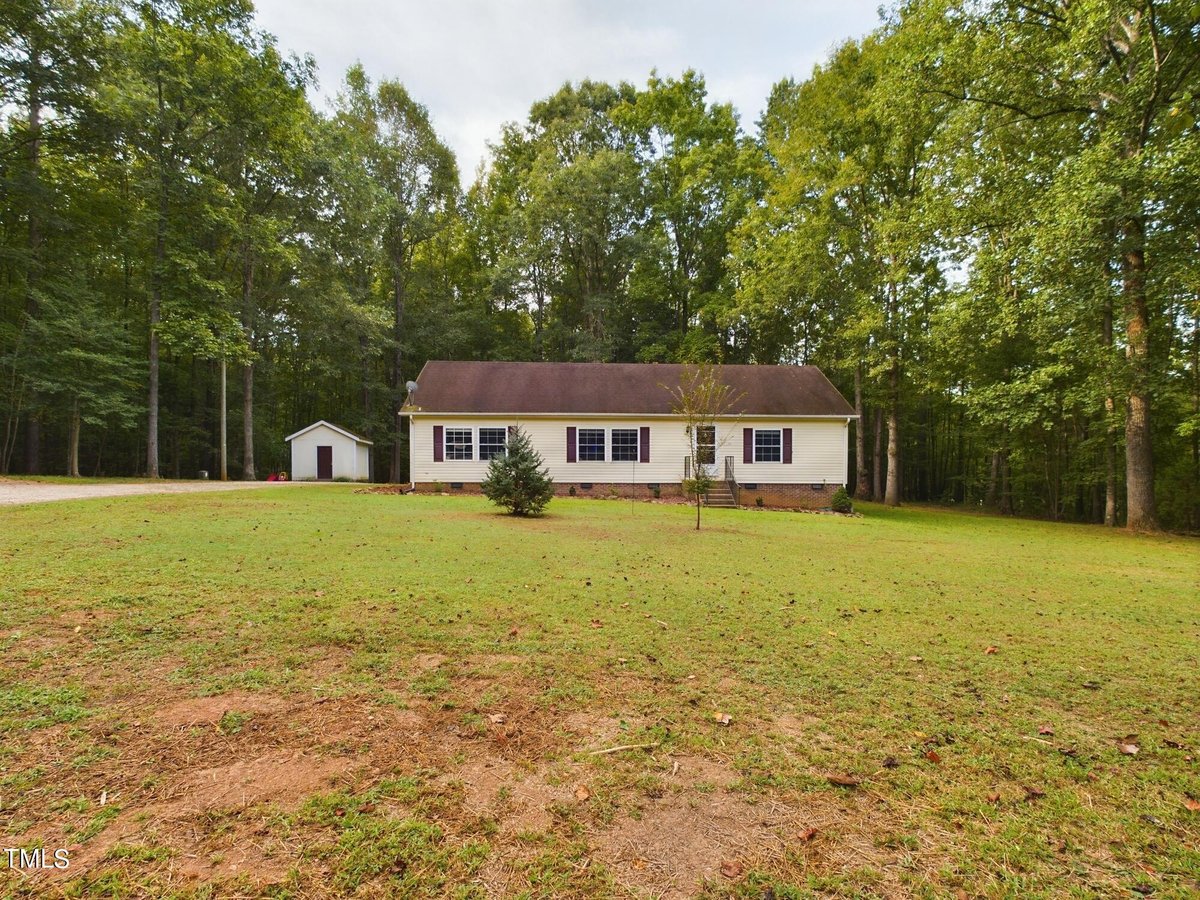 1524 Dogwood Drive, Oxford NC 27565