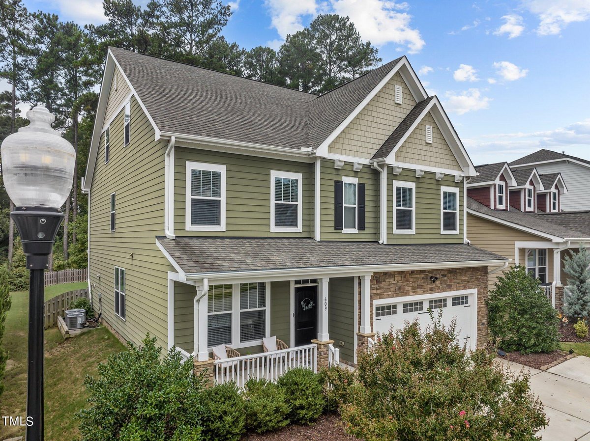 609 Meadowgrass Lane, Wake Forest NC 27587