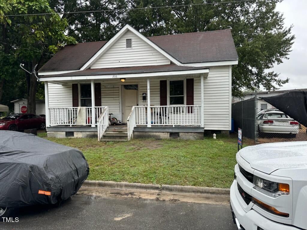 206 S Ethel Street, Selma NC 27576