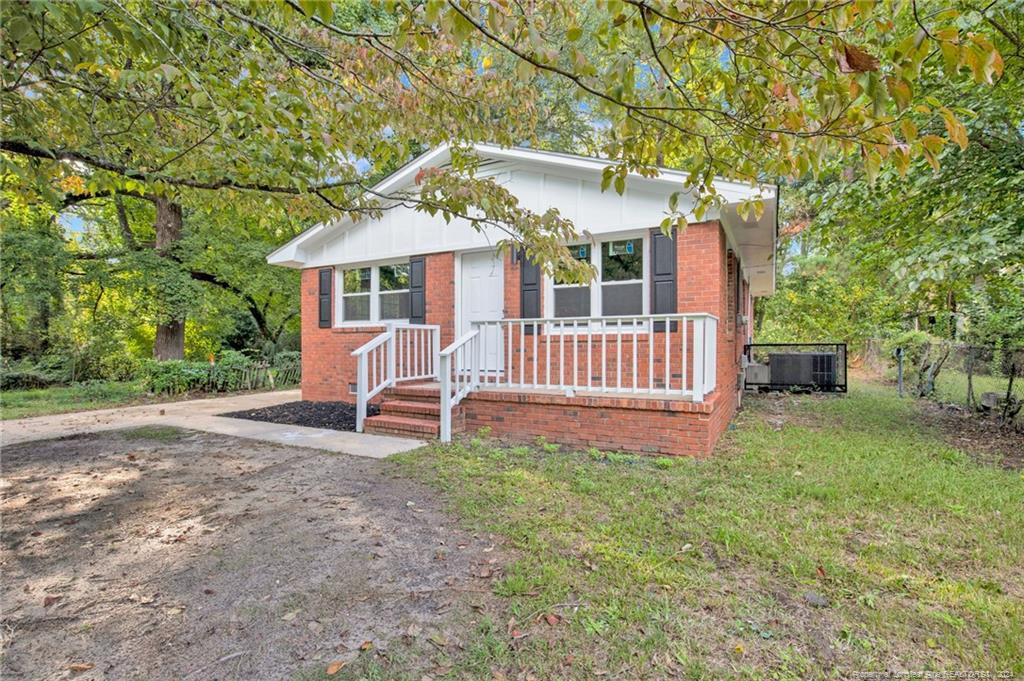 932 Weiss Avenue, Fayetteville NC 28305