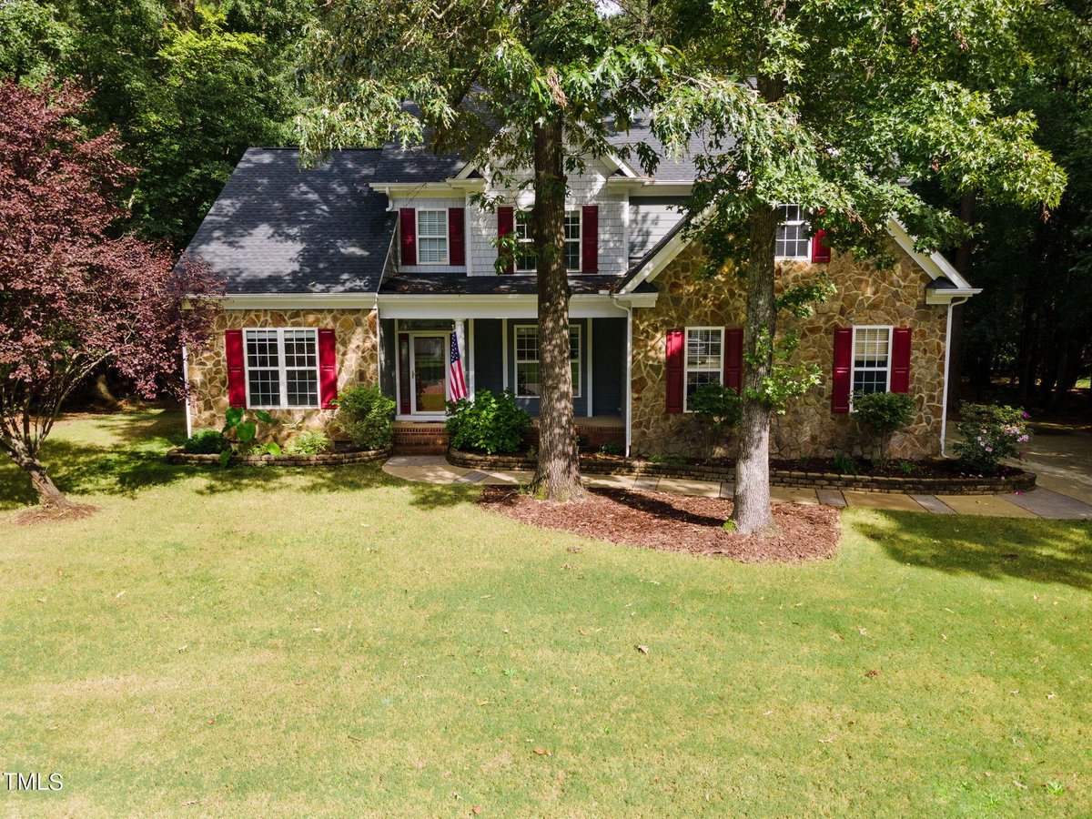 5605 Voorhees Lane, Holly Springs NC 27540