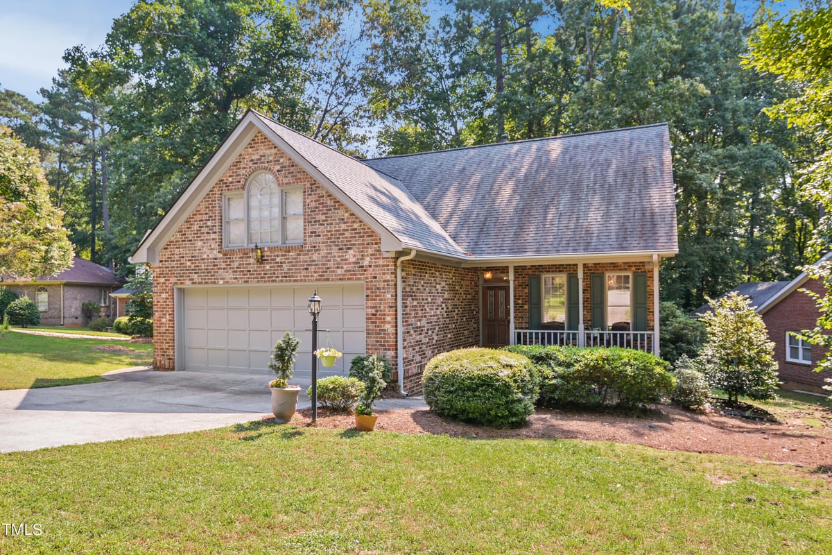 104 Coventry Lane, Cary NC 27511