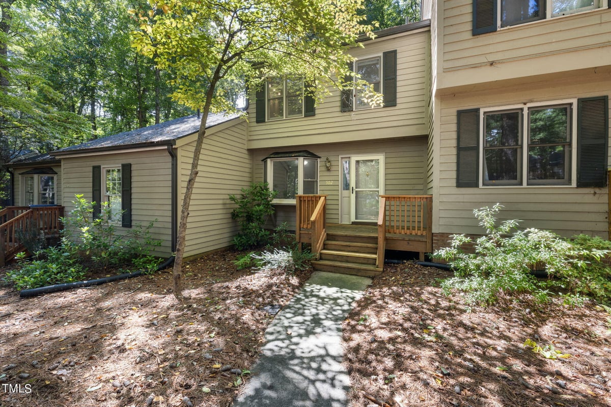 502 Forest Court, Carrboro NC 27510