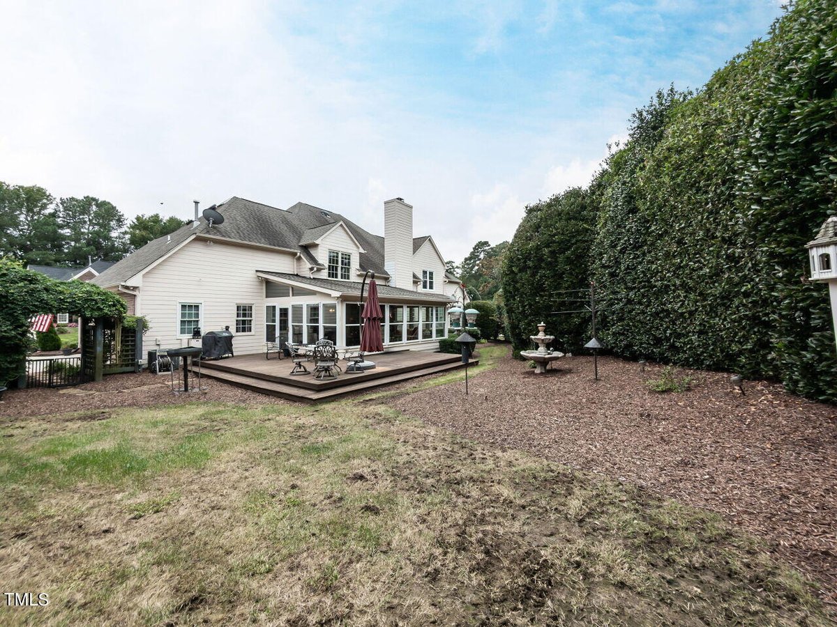 415 Wayfield Lane, Cary NC 27518