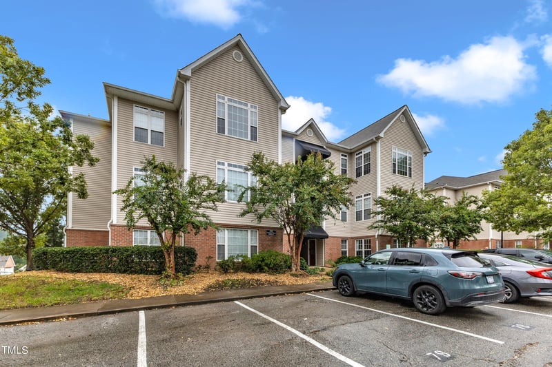 2520 Friedland Place # 200, Raleigh NC 27617