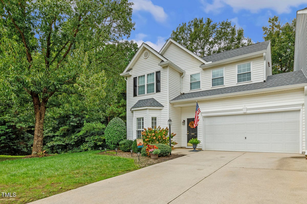 1001 Lake Moraine Place, Raleigh NC 27607