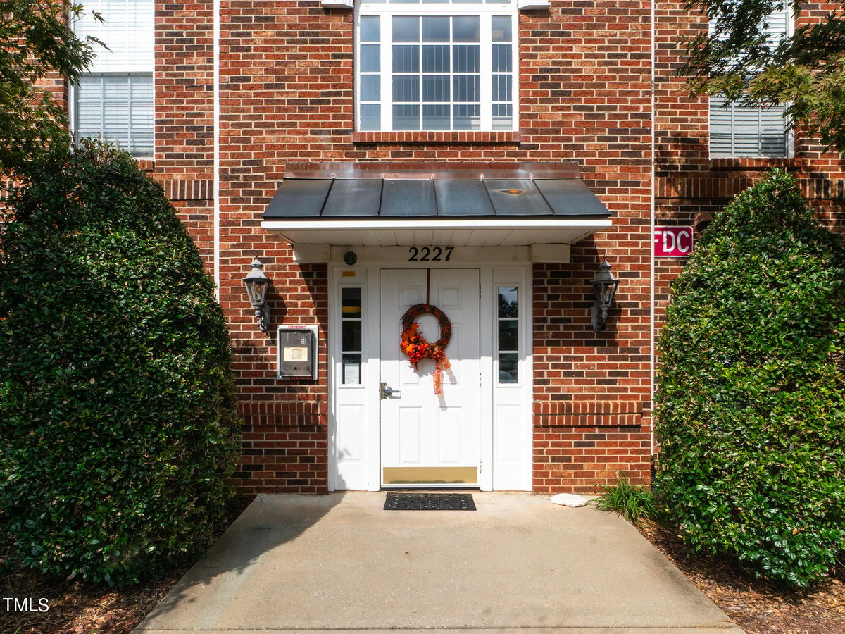 2227 Delaney Drive # 313, Burlington NC 27215