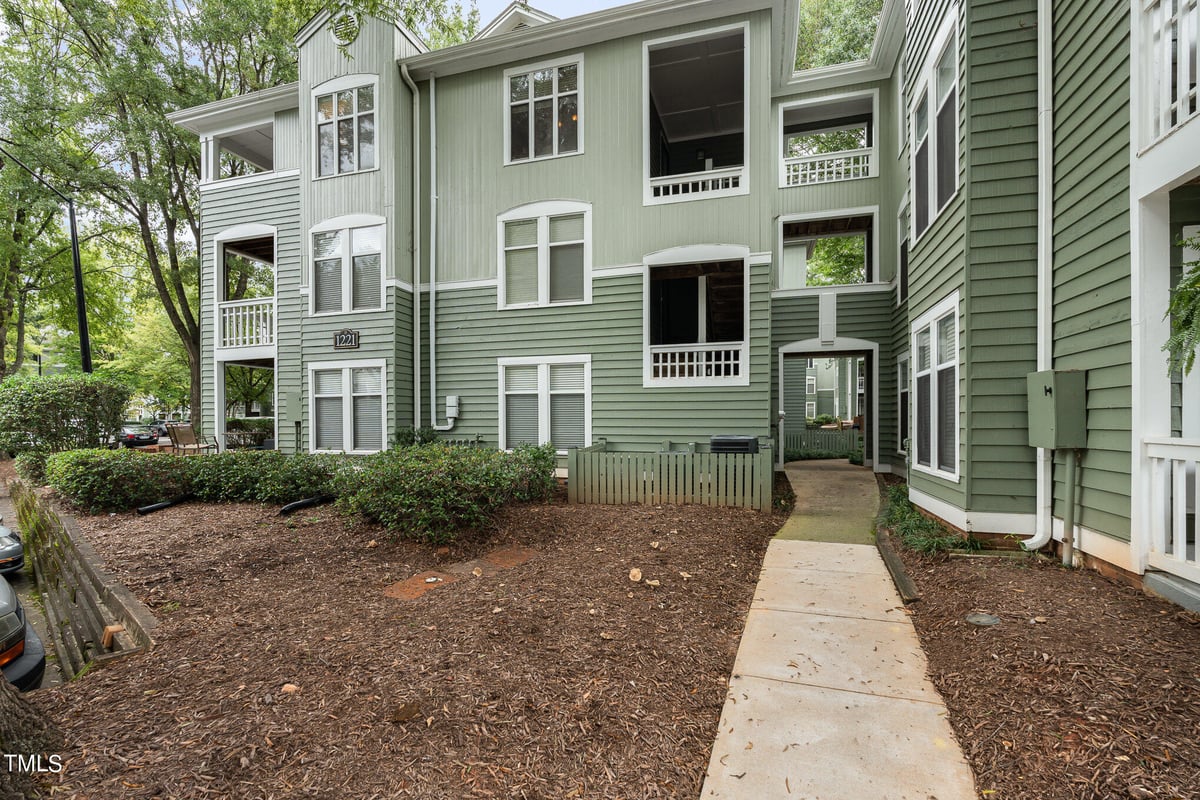 1221 Westview Lane # 309, Raleigh NC 27605