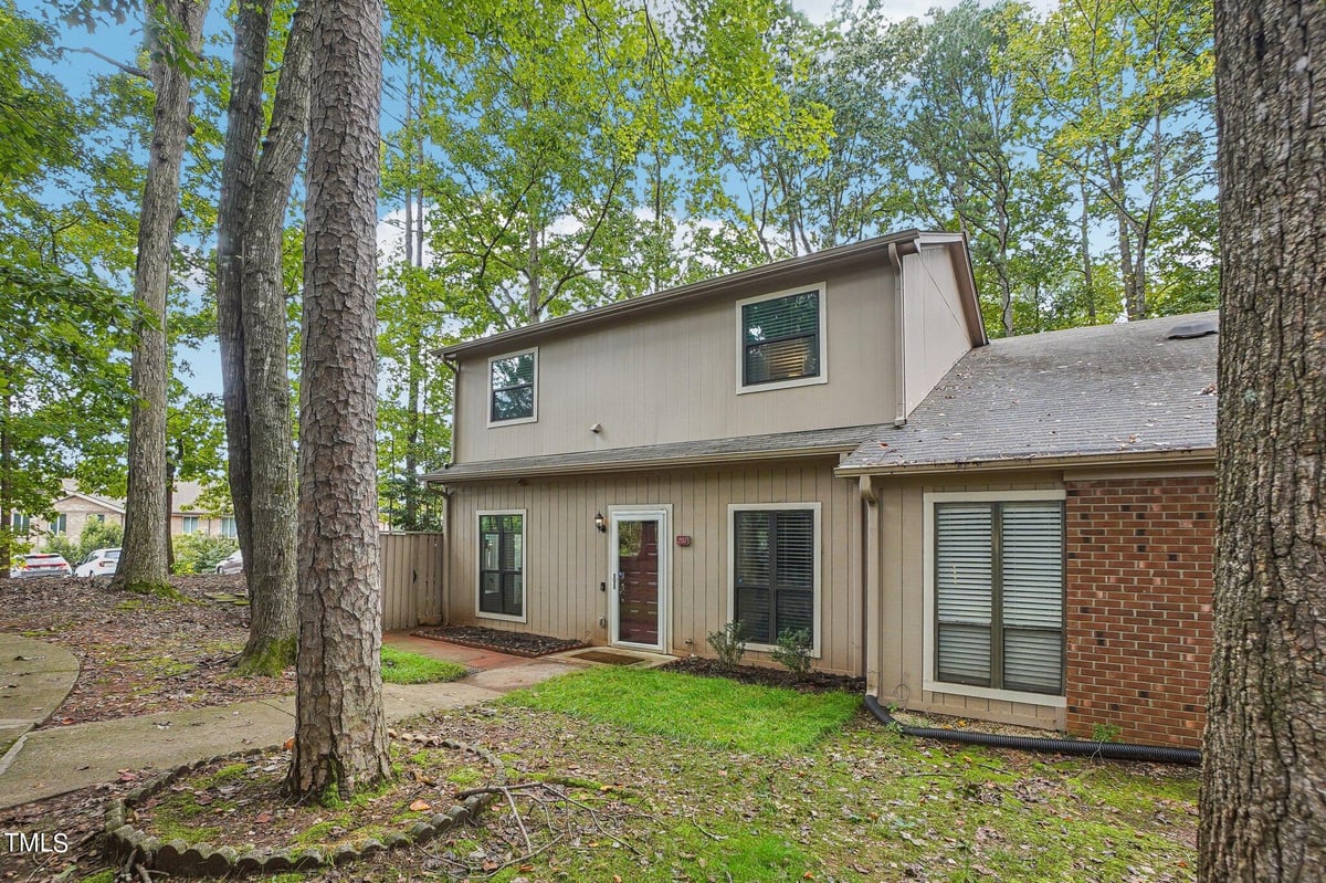 207 Twin Oaks Place, Cary NC 27511