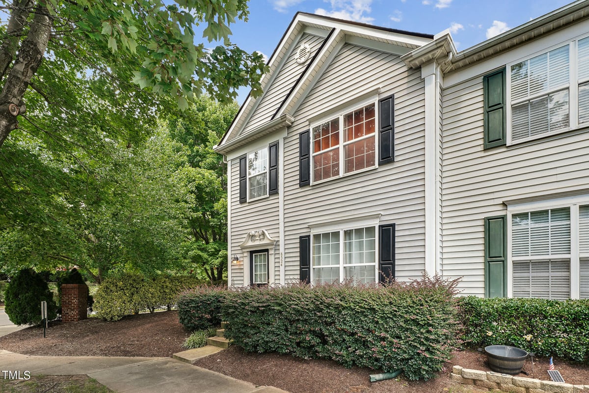 8524 Mount Valley Lane, Raleigh NC 27613