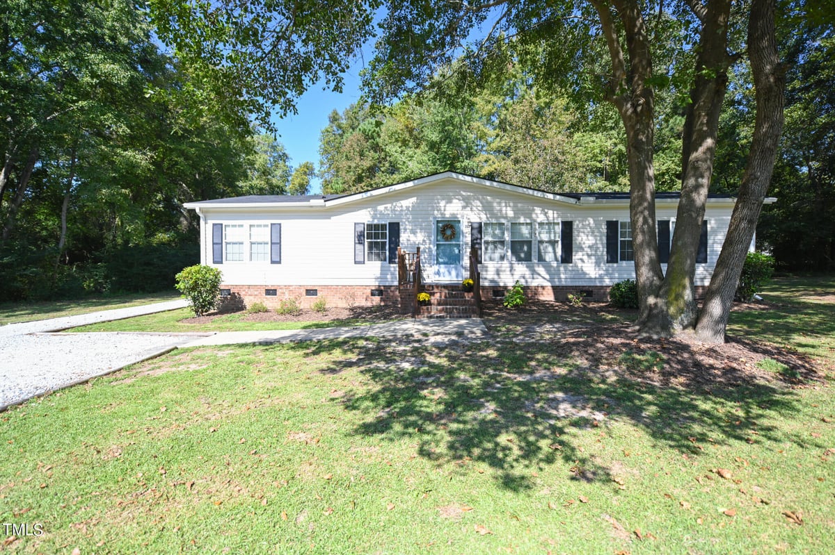 675 Madison Avenue, Princeton NC 27569