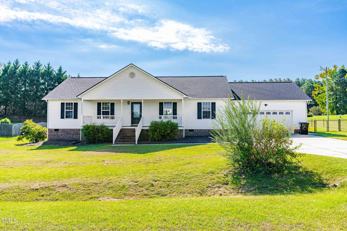 34 Cross Ridge Drive, Willow Springs NC 27592