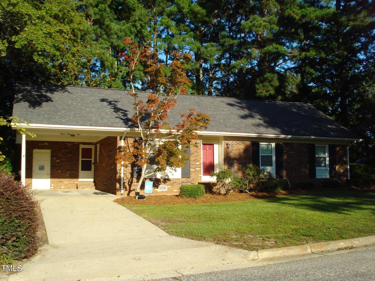 301 Briarcliff Drive, Dunn NC 28334