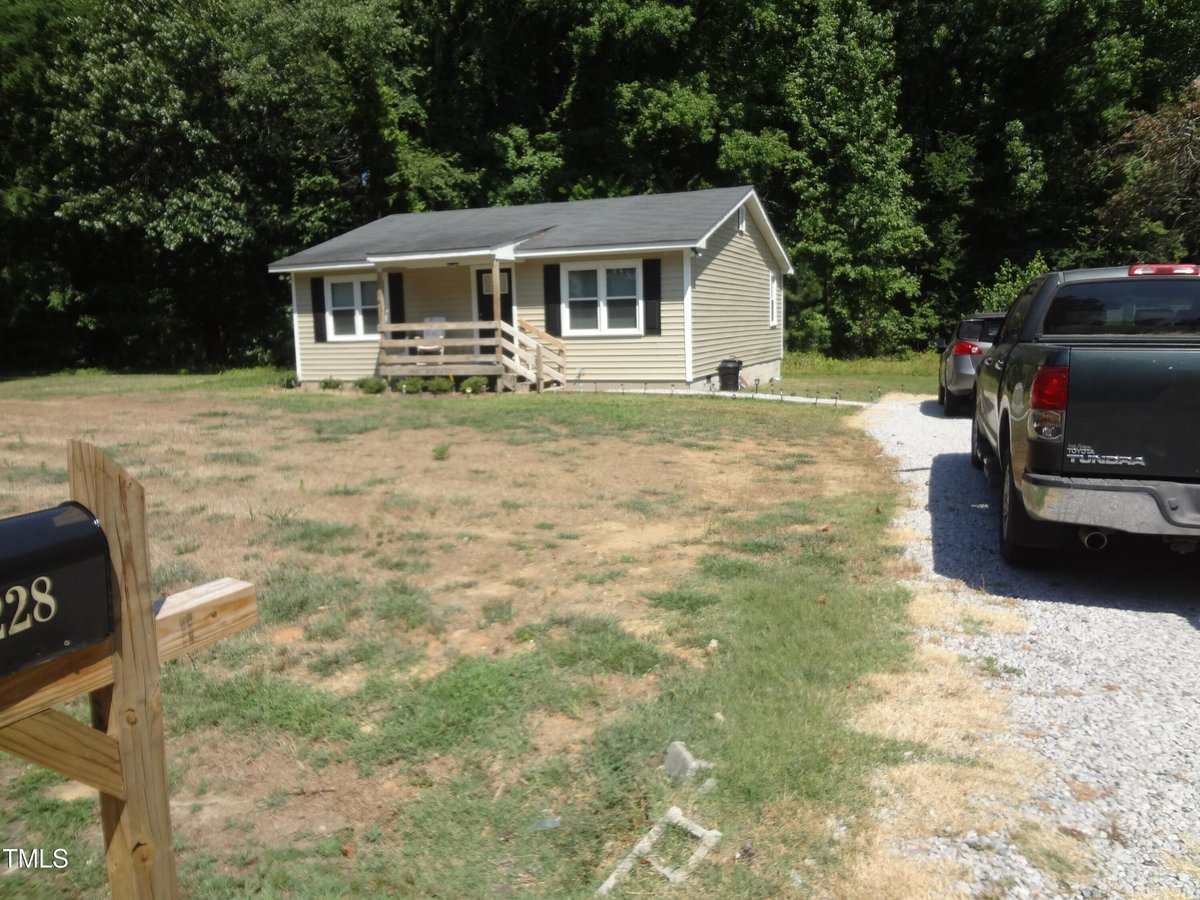 2228 W River Road, Franklinton NC 27525