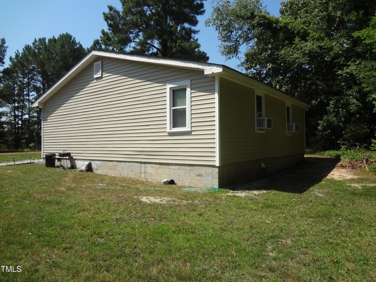 2228 W River Road, Franklinton NC 27525