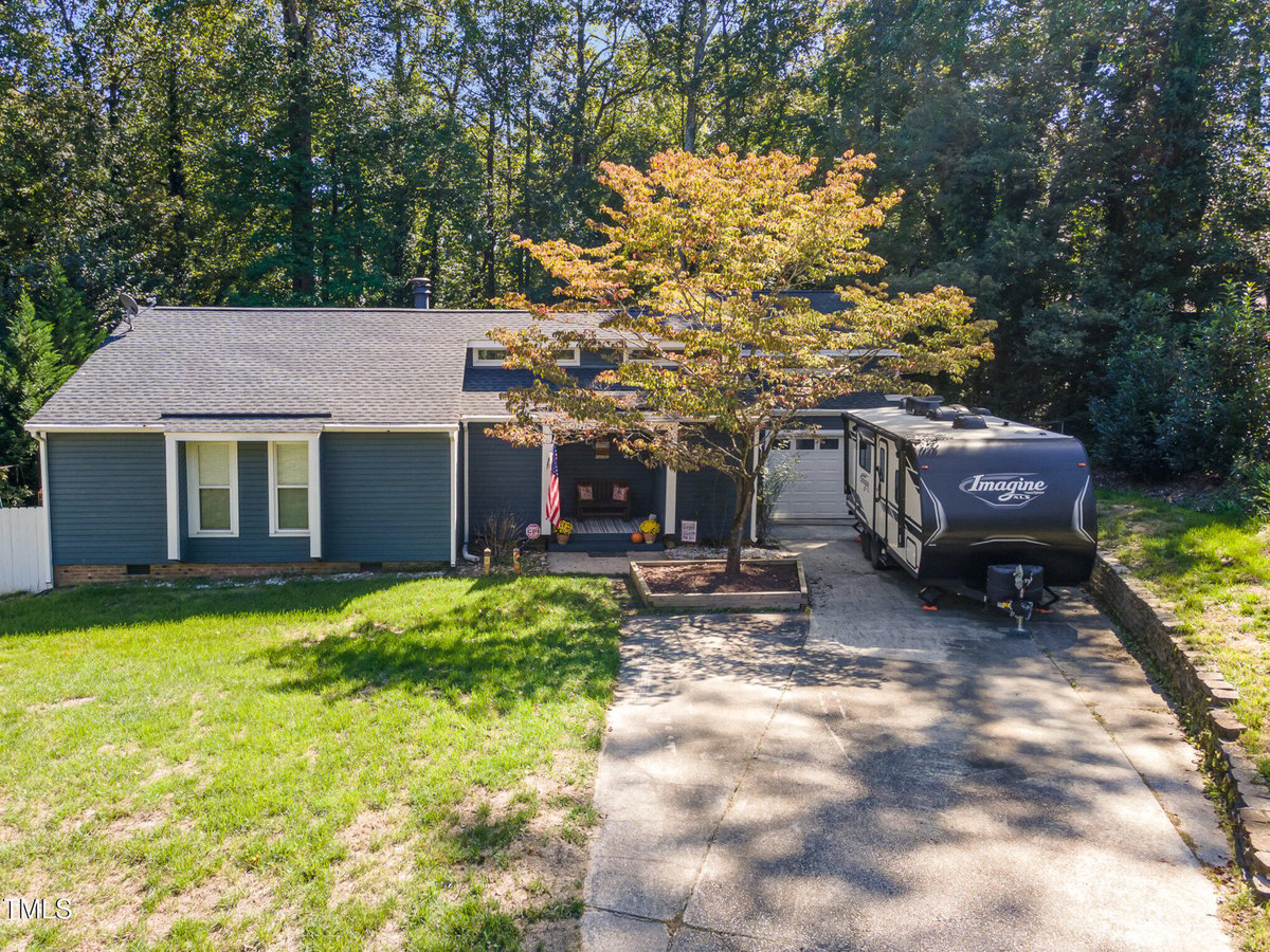 529 Ashebrook Drive, Raleigh NC 27609