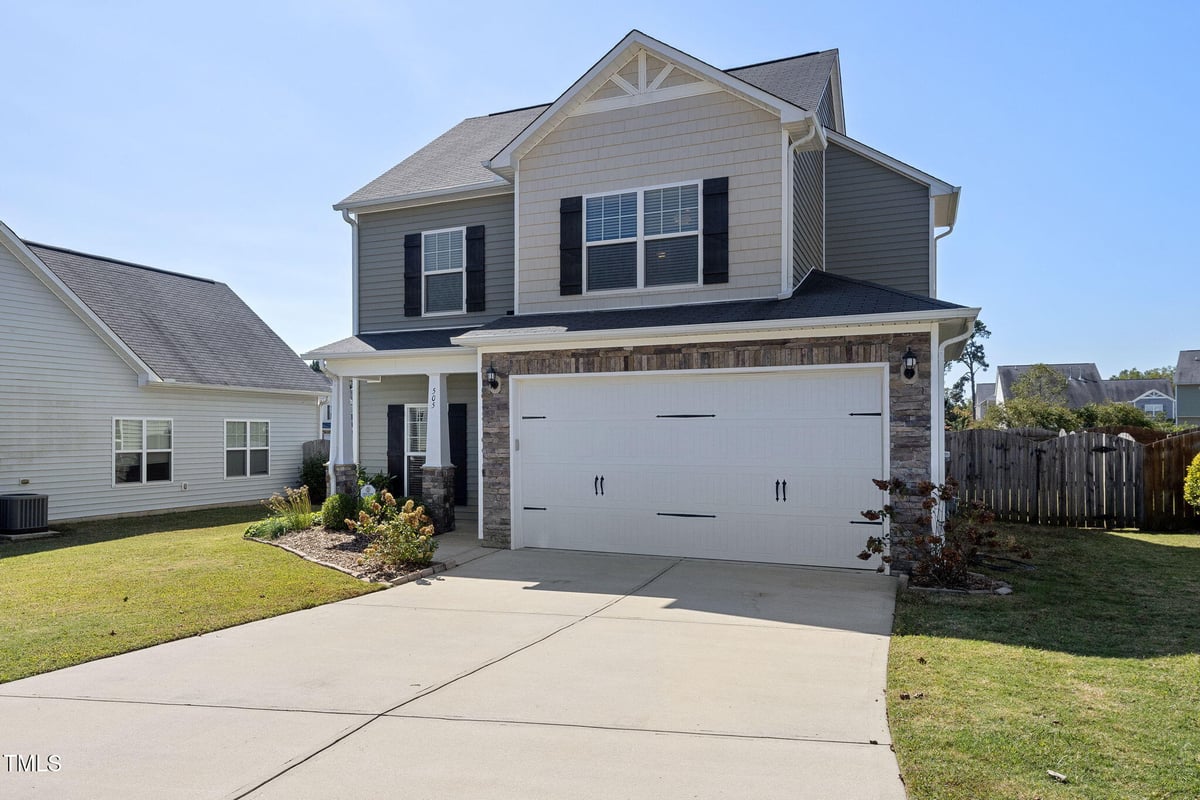 505 Gumview Circle, Fuquay Varina NC 27526