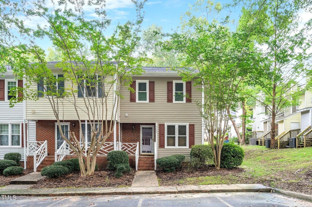 4639 Fawnbrook Circle, Raleigh NC 27612