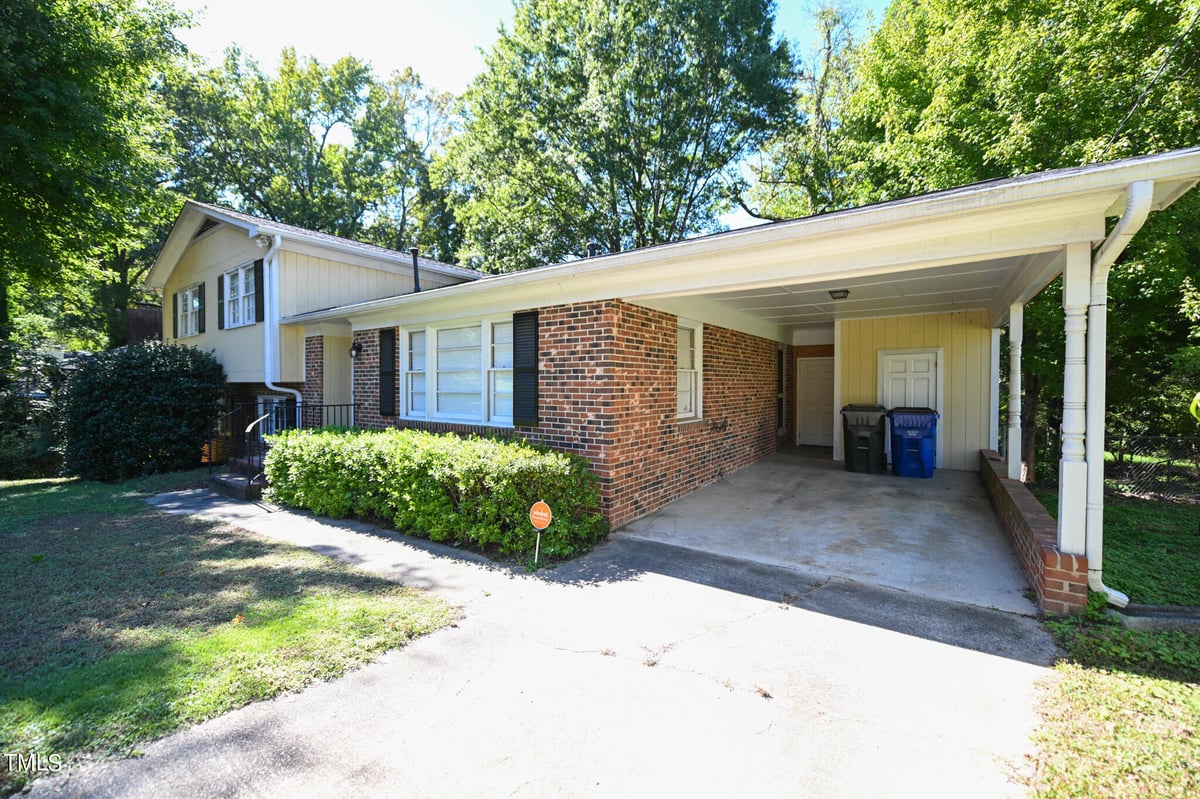 3109 Edgetone Drive, Raleigh NC 27604