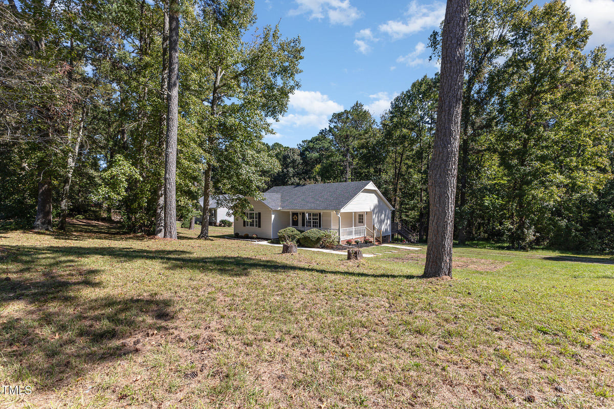 301 S Landing Drive, Clayton NC 27520