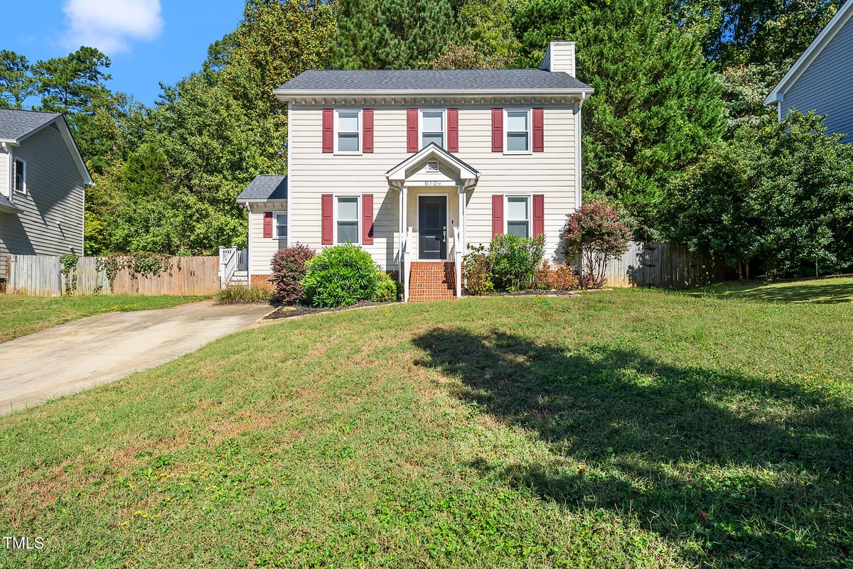 6709 Holly Mill Court, Raleigh NC 27613