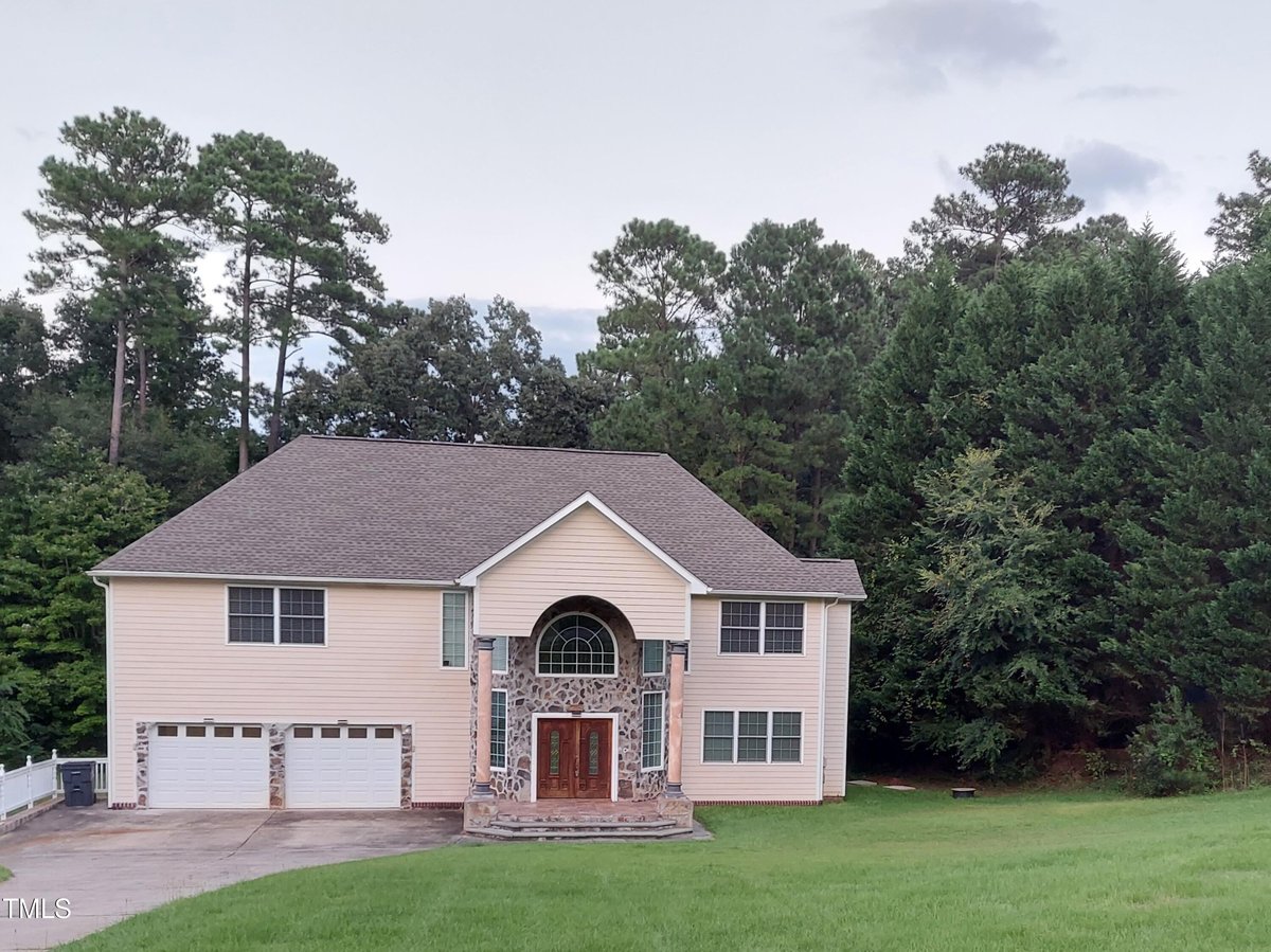 215 Wintergreen Drive Drive, Garner NC 27529