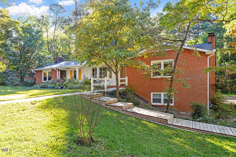 3615 Octavia St, Raleigh, NC 27606