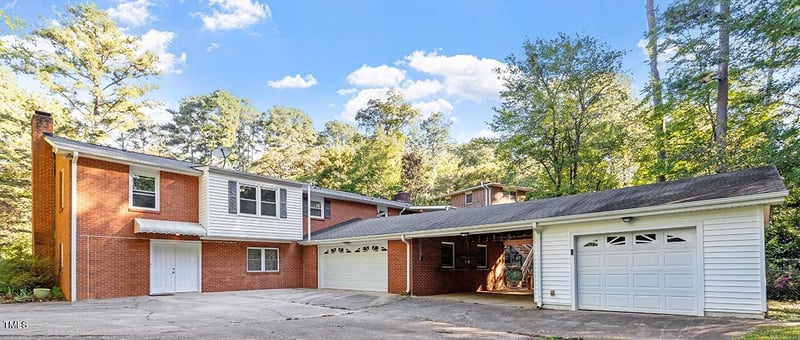 3615 Octavia St, Raleigh, NC 27606