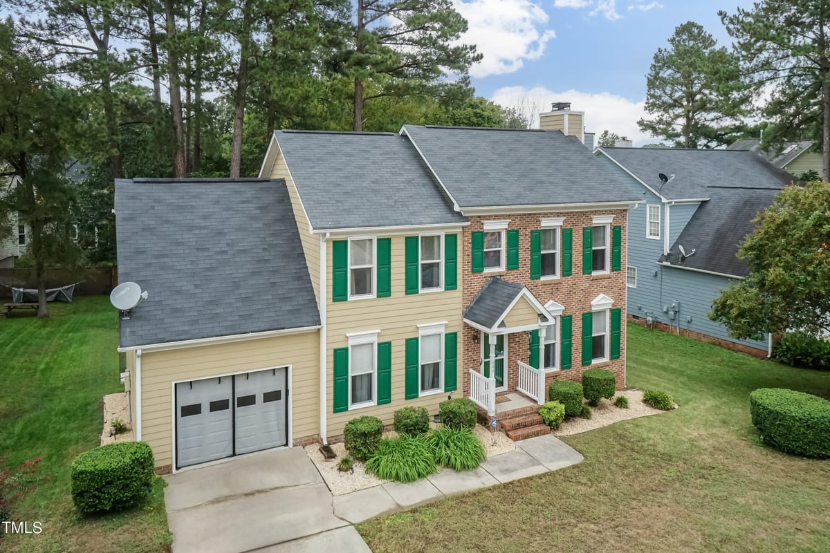 808 Penncross Drive, Raleigh NC 27610