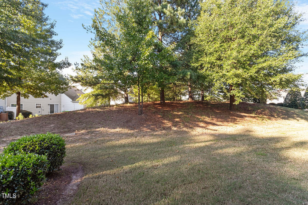 23 Suncrest Court, Durham NC 27703