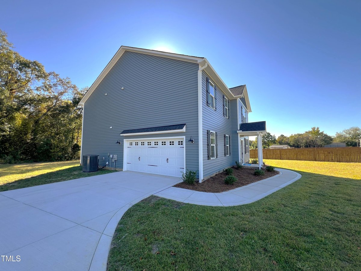 126 Fireside Drive, Benson NC 27504